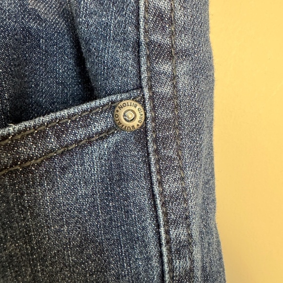 Buffalo Men's‎ Medium Wash Denim TRAVIS-X Slim Straight Blue Jeans Tag: 48x32 - Picture 6 of 15